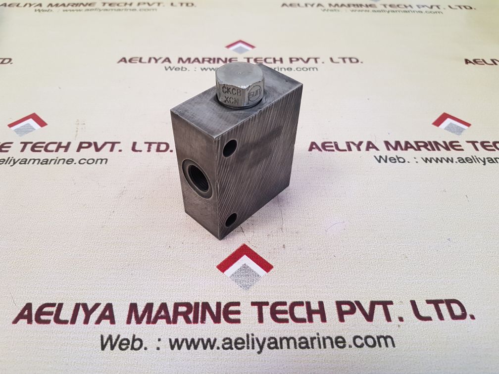 Sun hydraulics ecu/s valve block 0gq8-ab