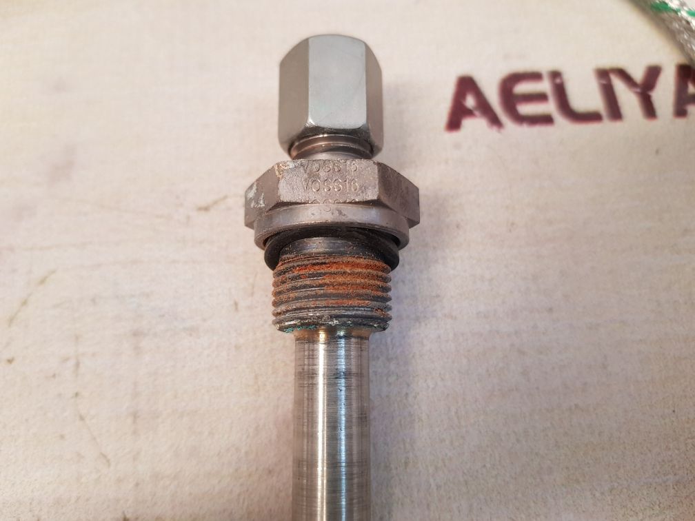 6438 thermocouple with pocket