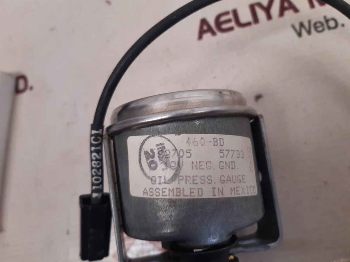 Sw 82705 Engine Oil Pressure Gauge