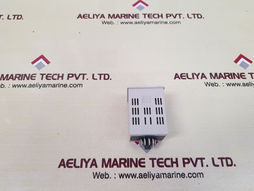 Azbil sdc15 temperature controller 