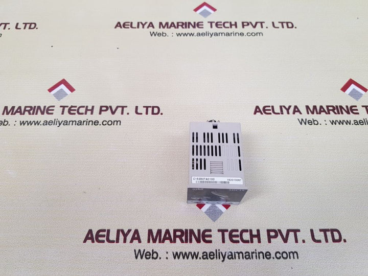 Azbil sdc15 temperature controller 