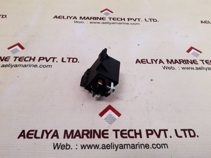 Bosch 0 332 002 250 relay