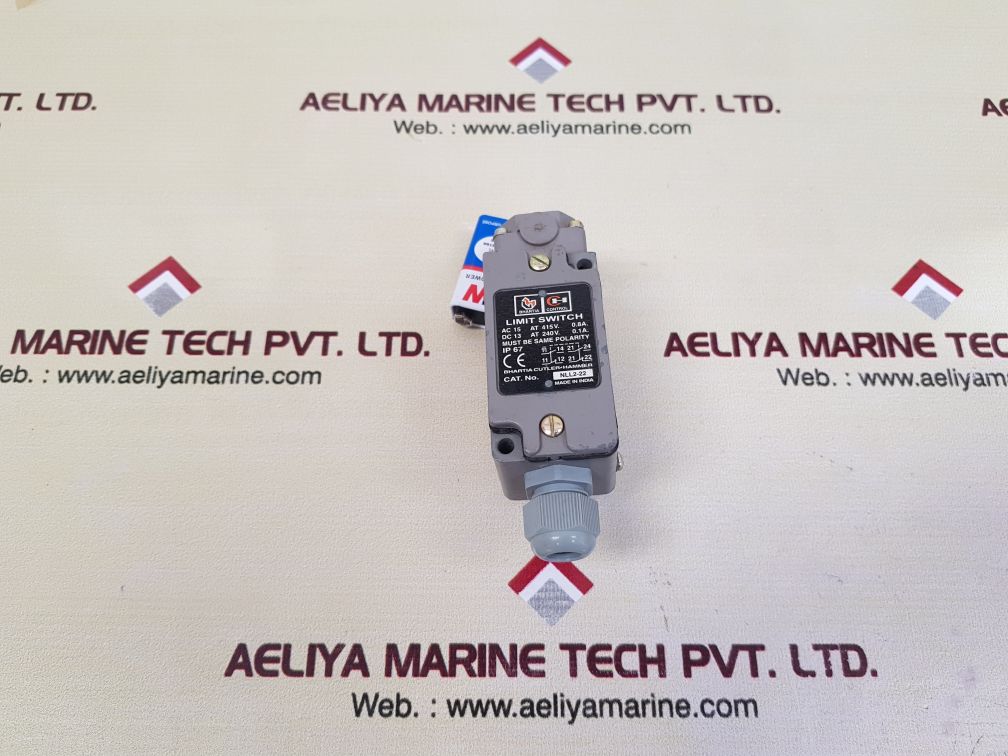 Bhartia cutler-hammer nll2-22 limit switch