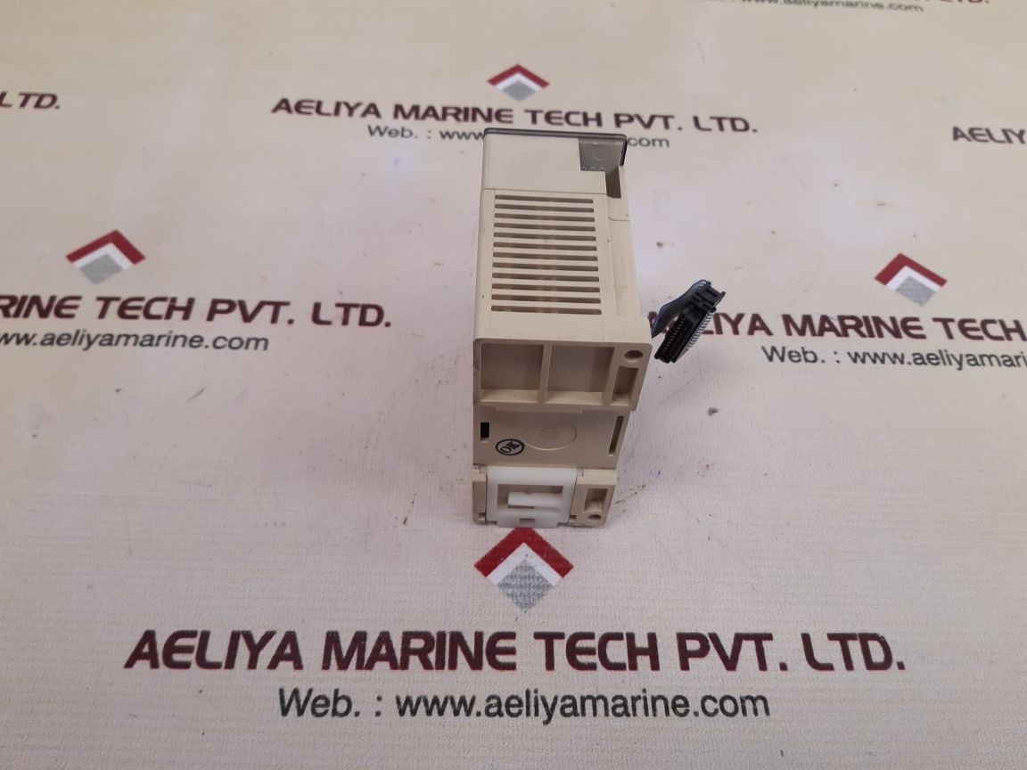 Mitsubishi fxon-8ex-es/ul programmable controller 24vdc 5ma