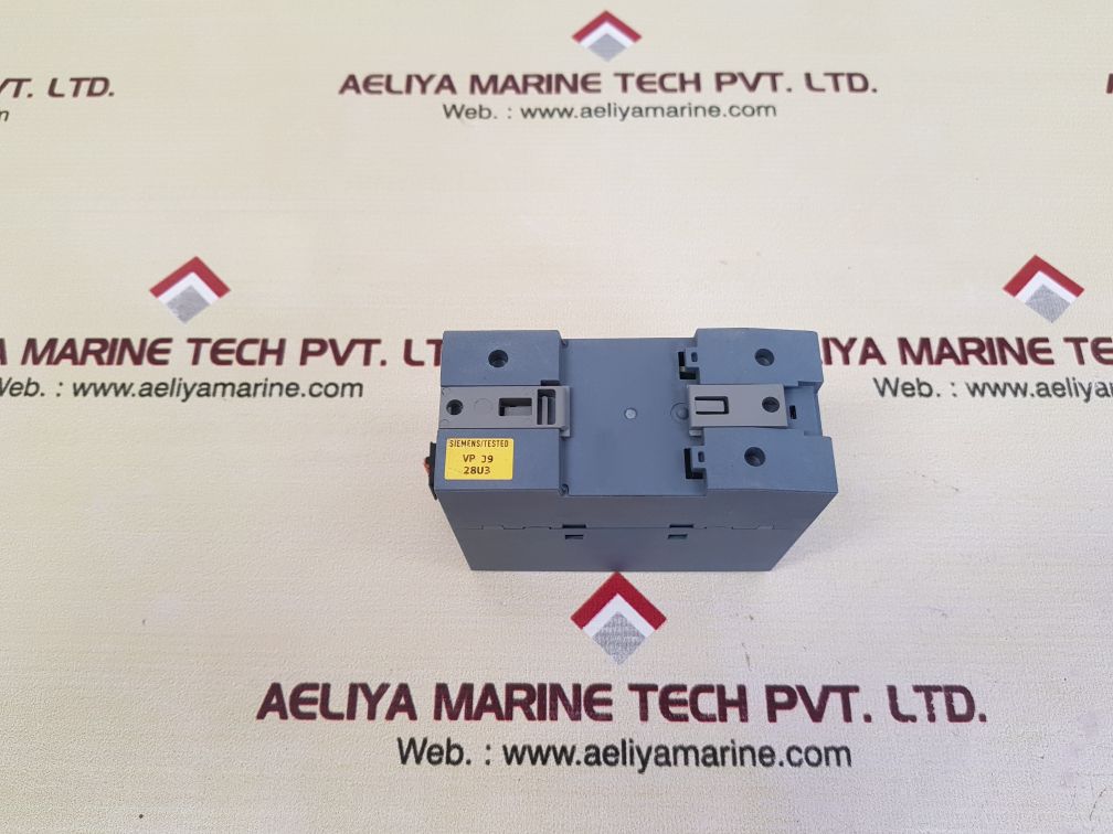 Siemens 6gk5005-0ba00-1ab2 ethernet switch