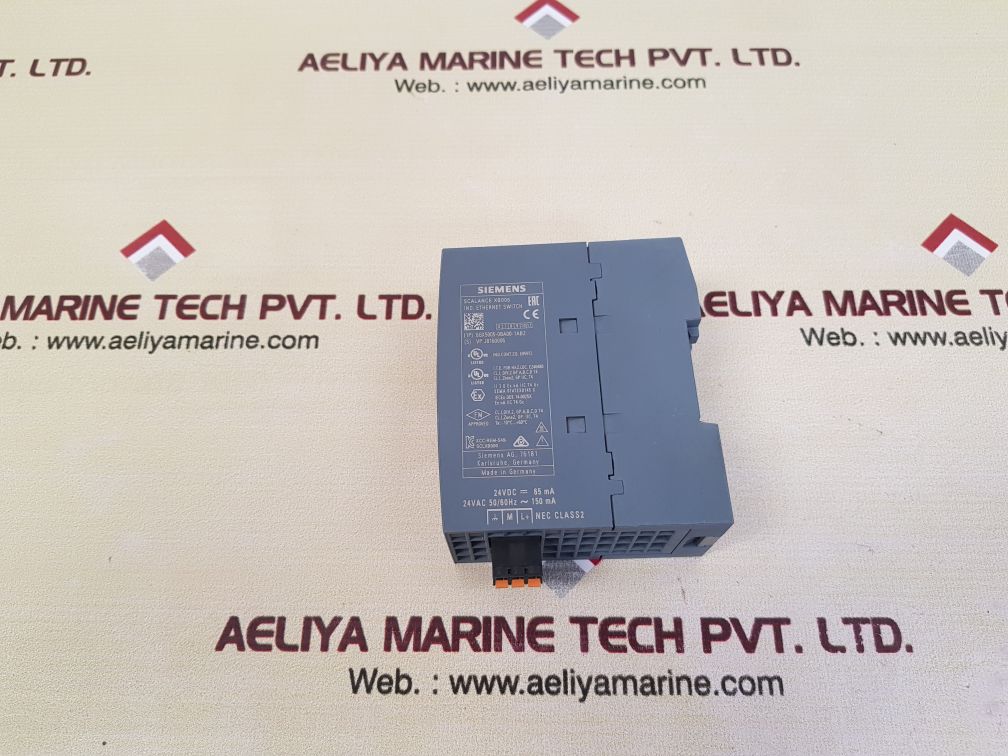 Siemens 6gk5005-0ba00-1ab2 ethernet switch