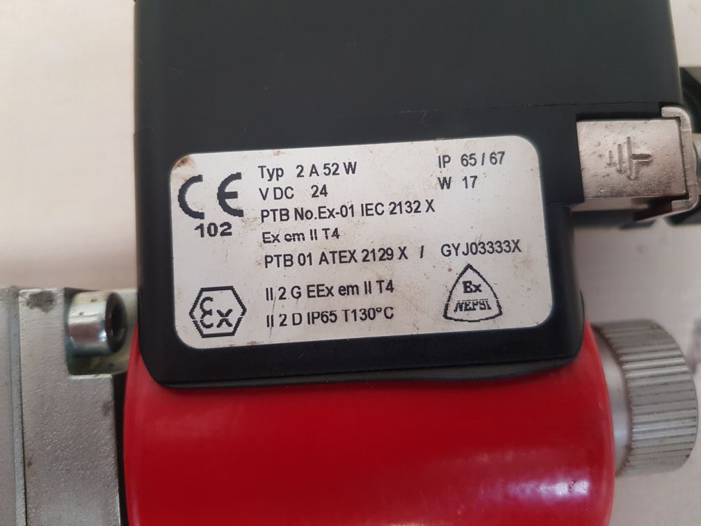 Wandfluh aex22061a-s1788/t4 directional valve with eugen seitz 118-195-024l coil
