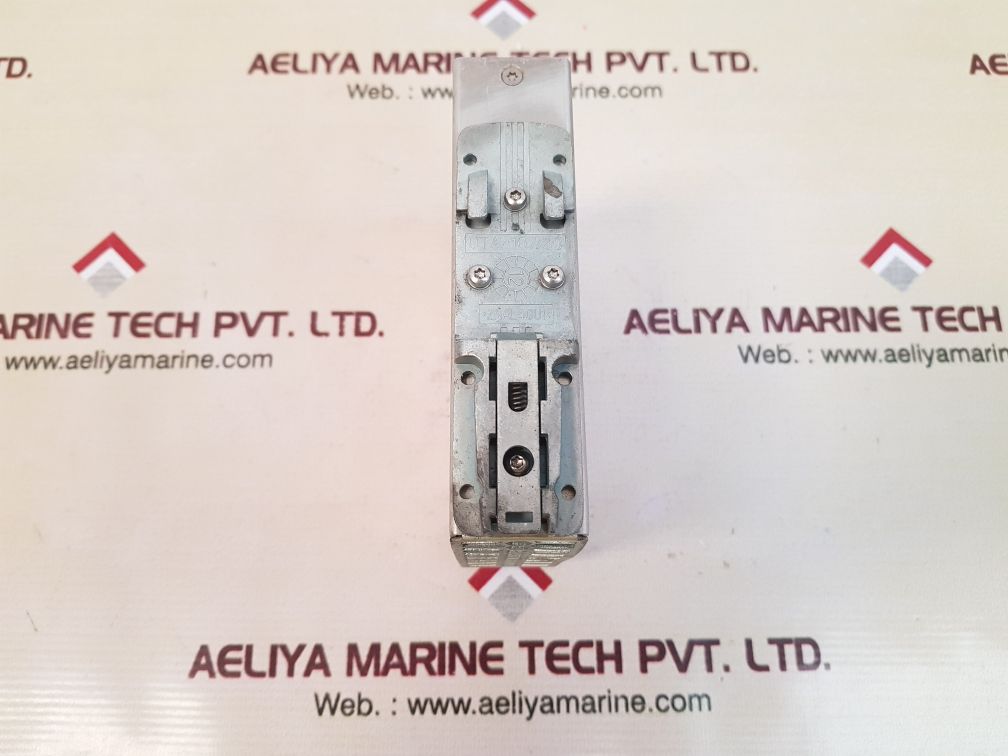 Phoenix contact quint-ps/24dc/24dc/5 quint power converter