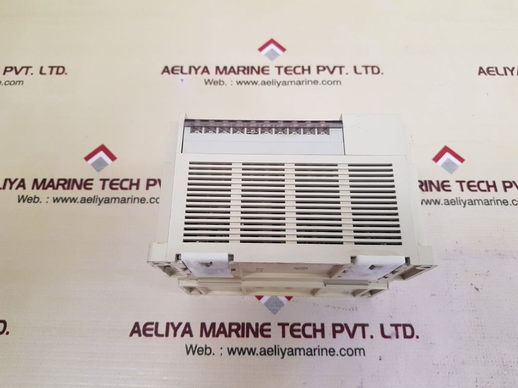 Mitsubishi fx-24mr-es/ul programmable controller