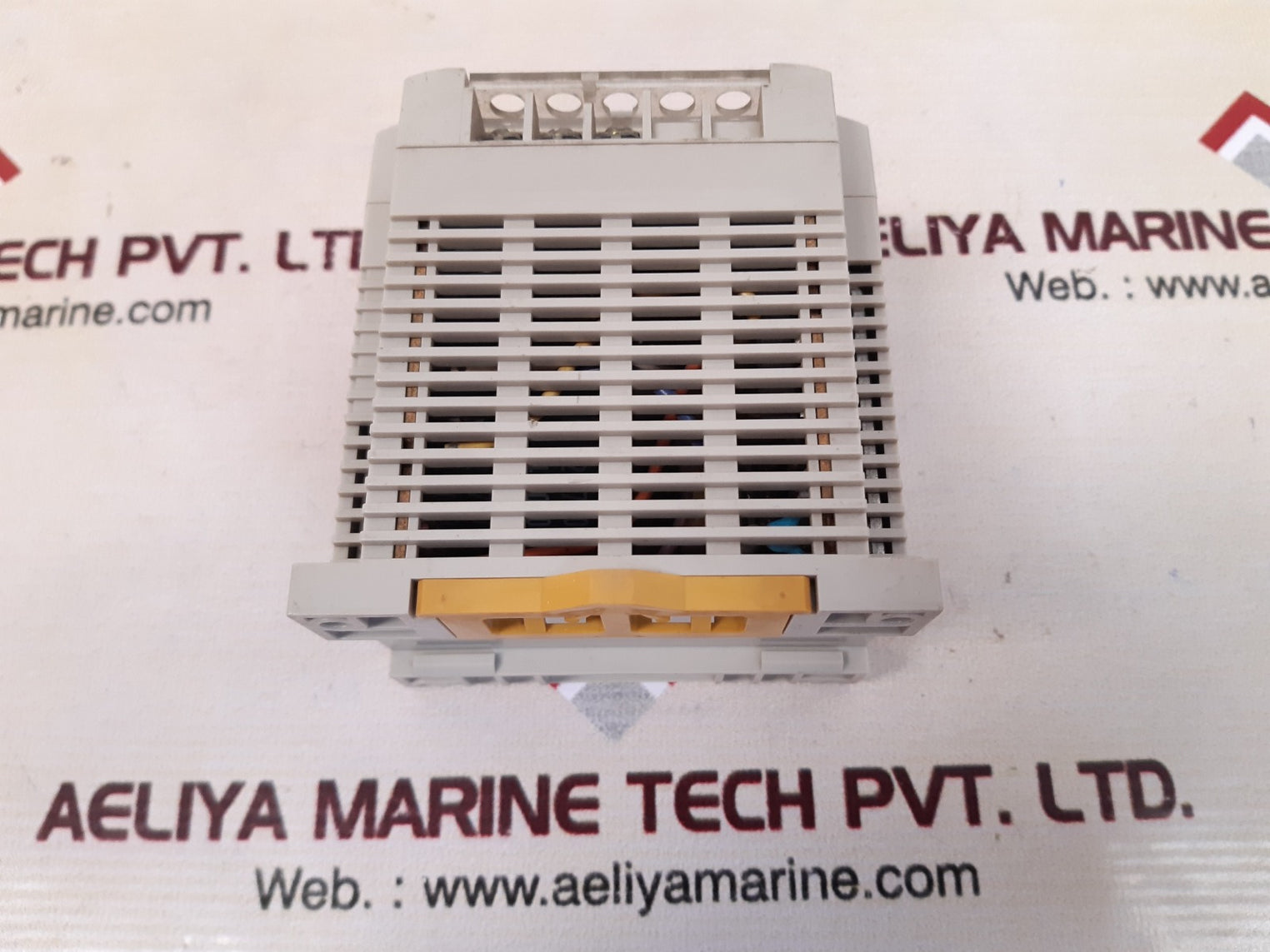 Omron s82k-03024 dc power supply 24v 1.3a