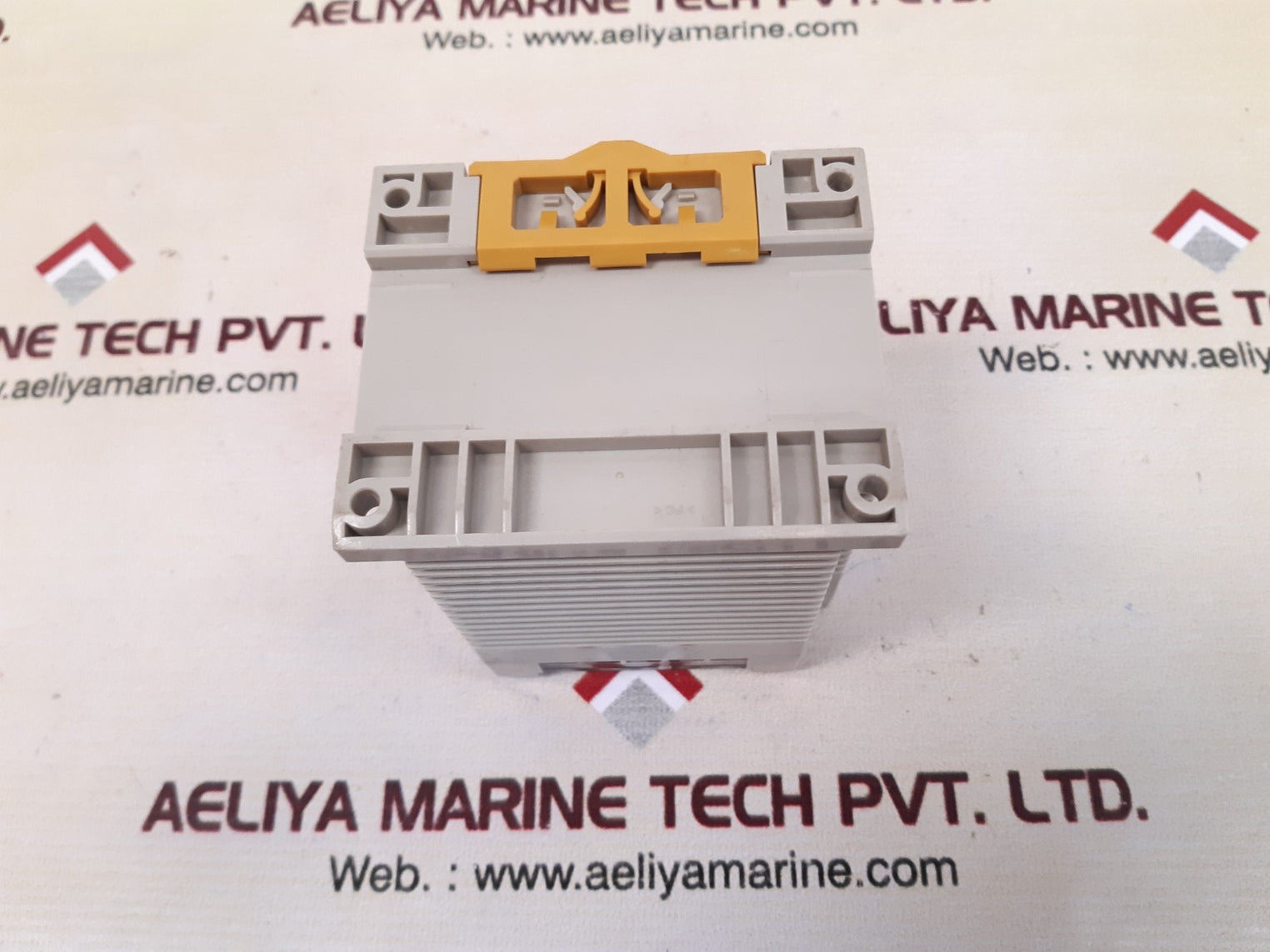 Omron s82k-03024 dc power supply 24v 1.3a