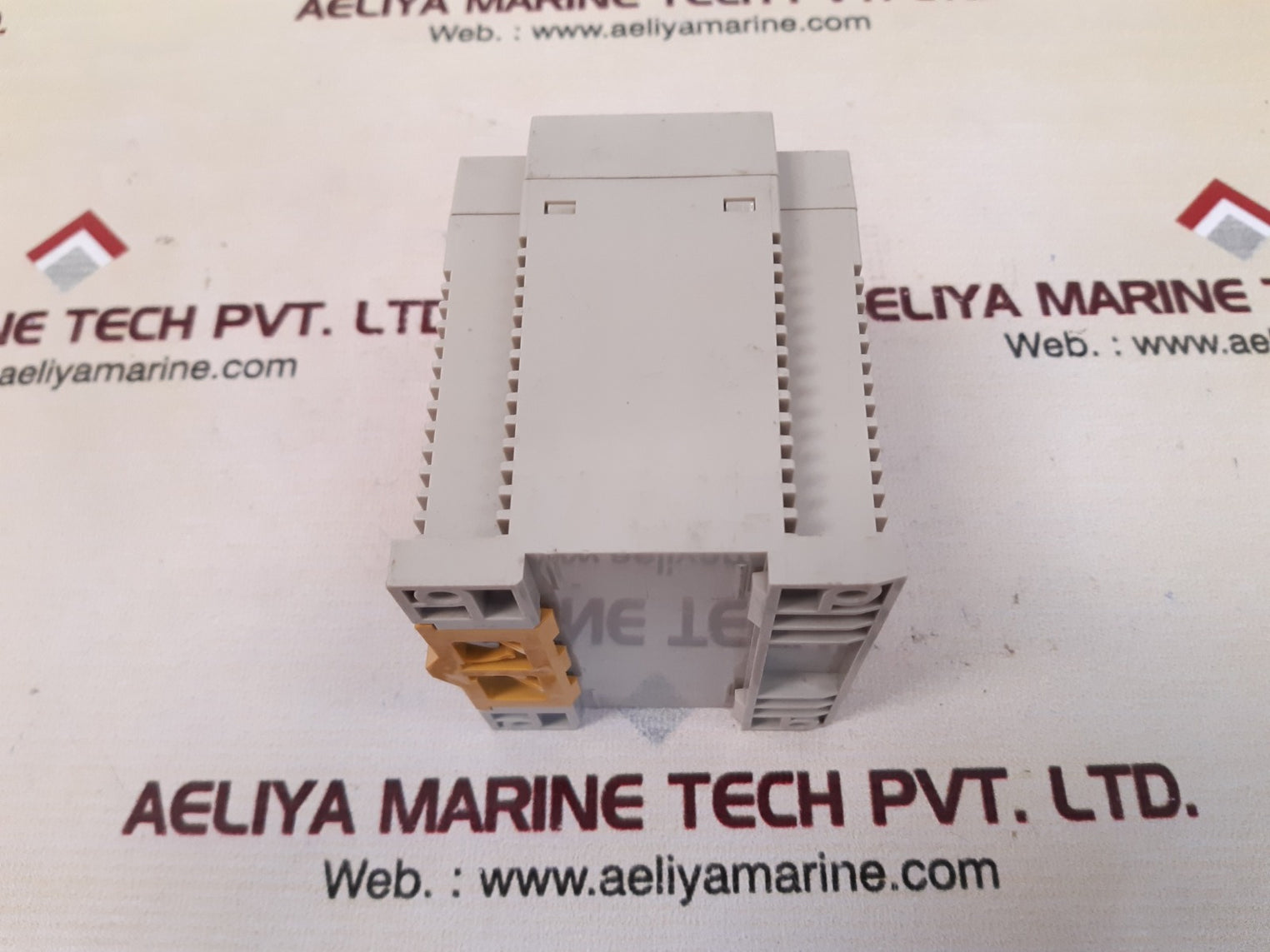 Omron s82k-03024 dc power supply 24v 1.3a