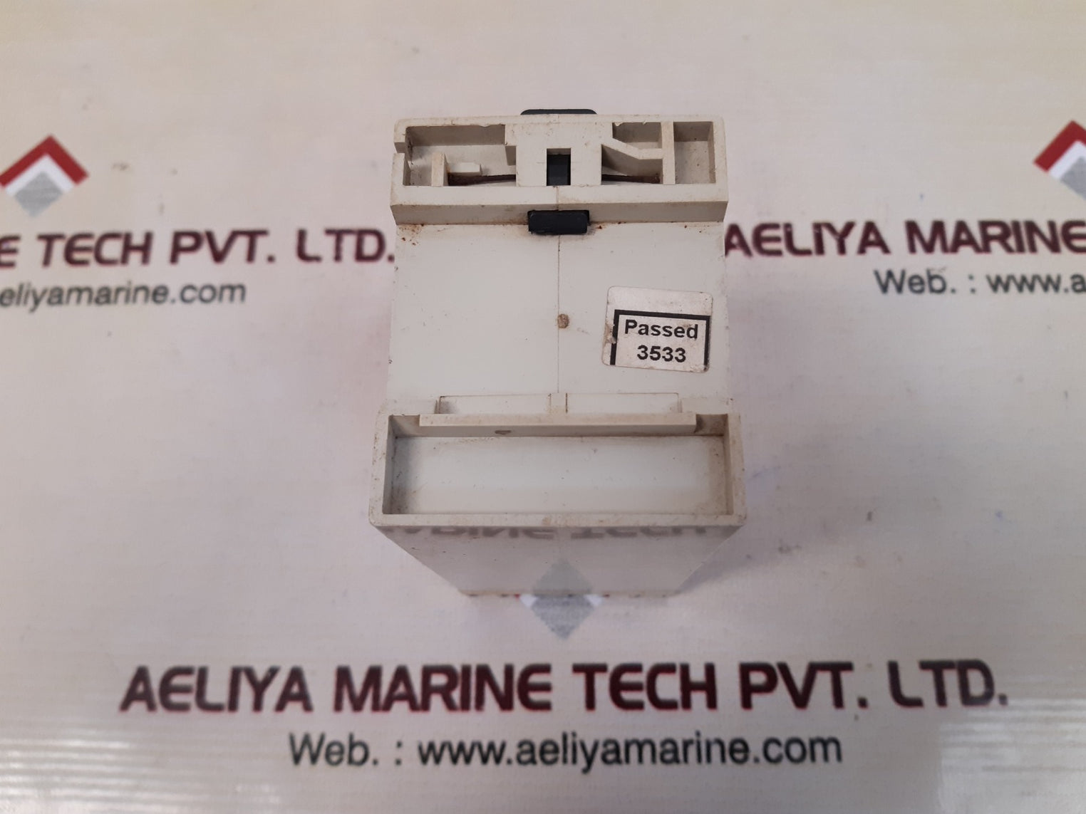 Crompton 252-pvru protection relay