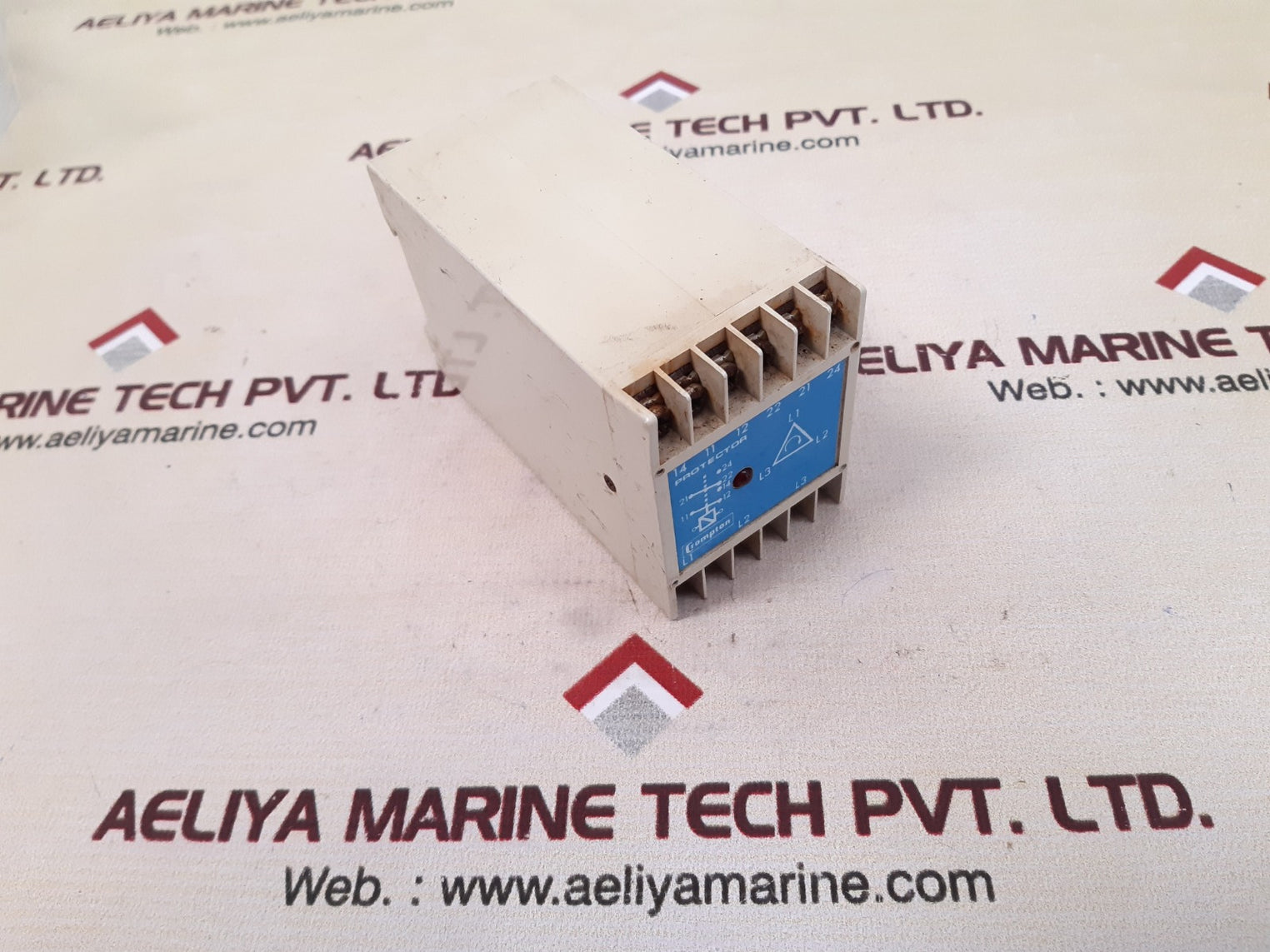 Crompton 252-pvru protection relay