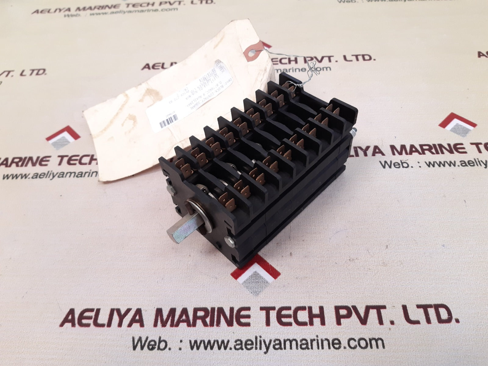 Square d 877942c contact block