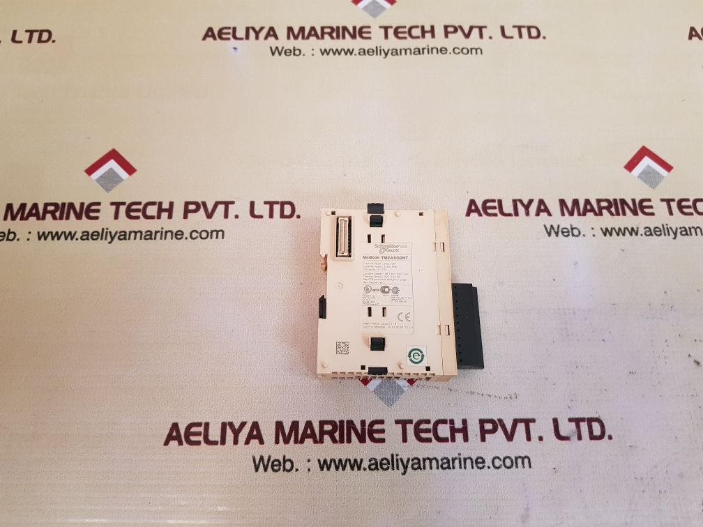 Schneider tm2avo2ht analog module 