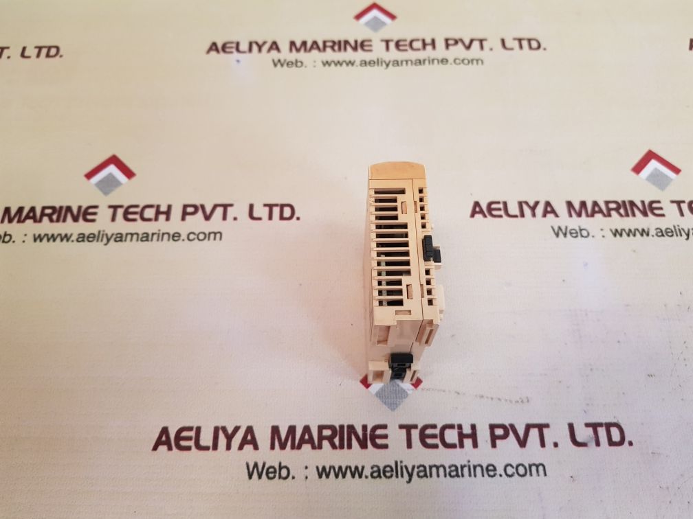 Schneider tm2avo2ht analog module 