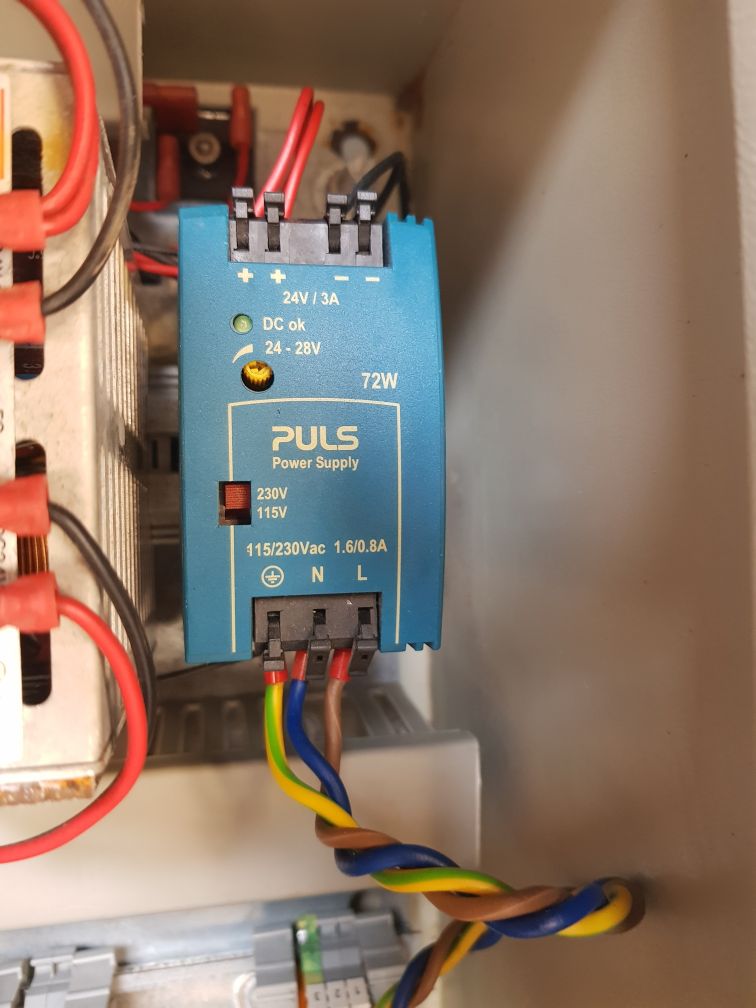 Rittal ae-1038 with omicron water ingress alarm system