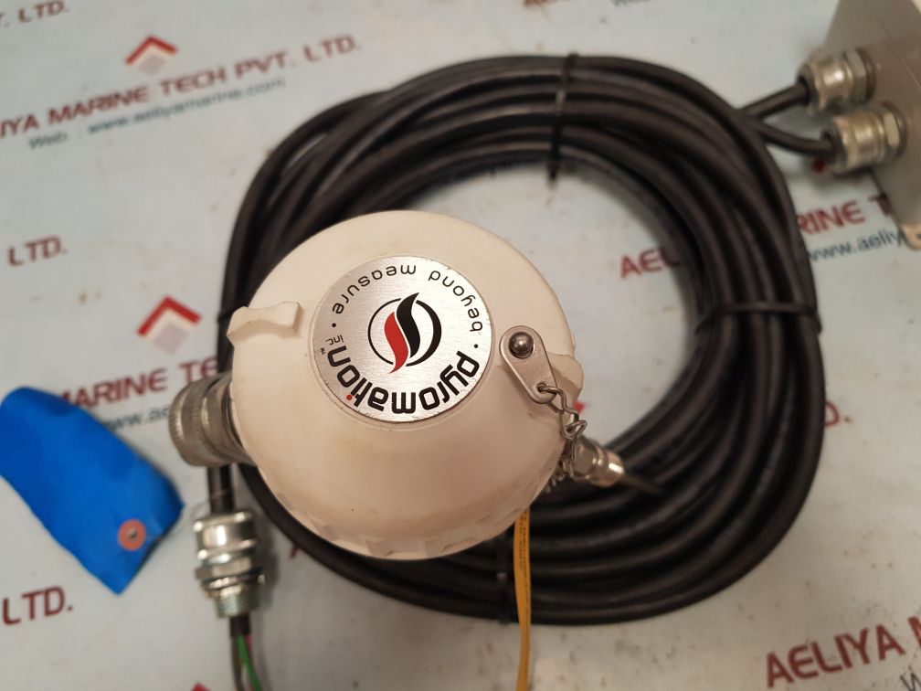 Red lion enc8 astic enclosures with pyromation temperature sensor 