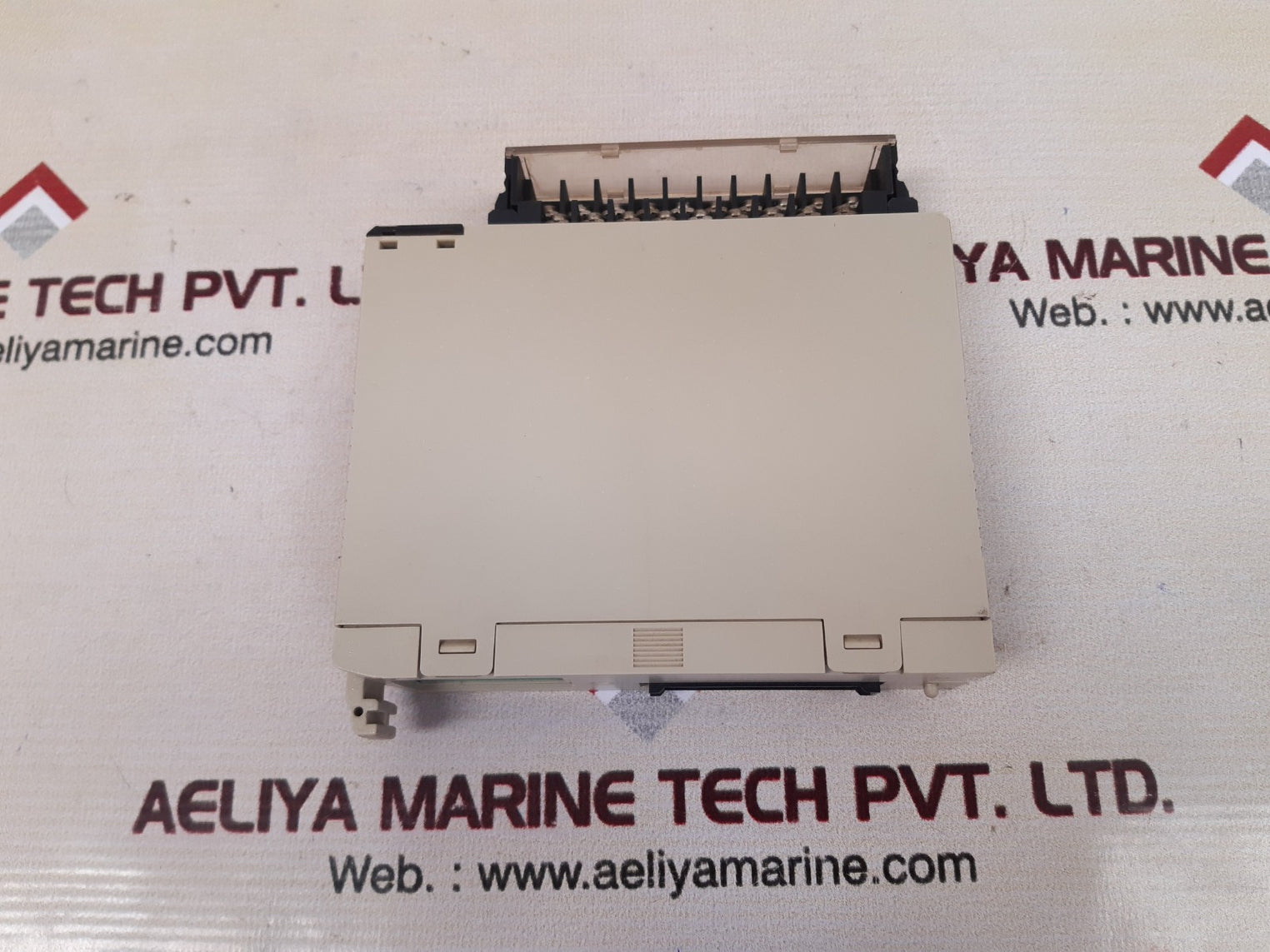 Omron C200H-0D212 Output Unit