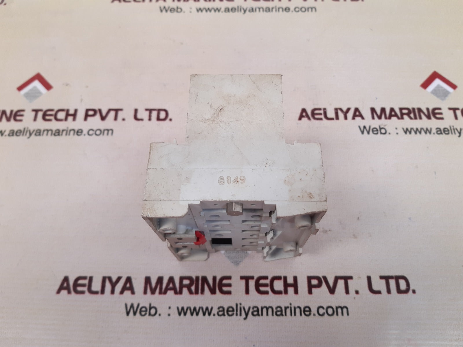 Merlin gerin vigilohm tr9 insulation controller Used