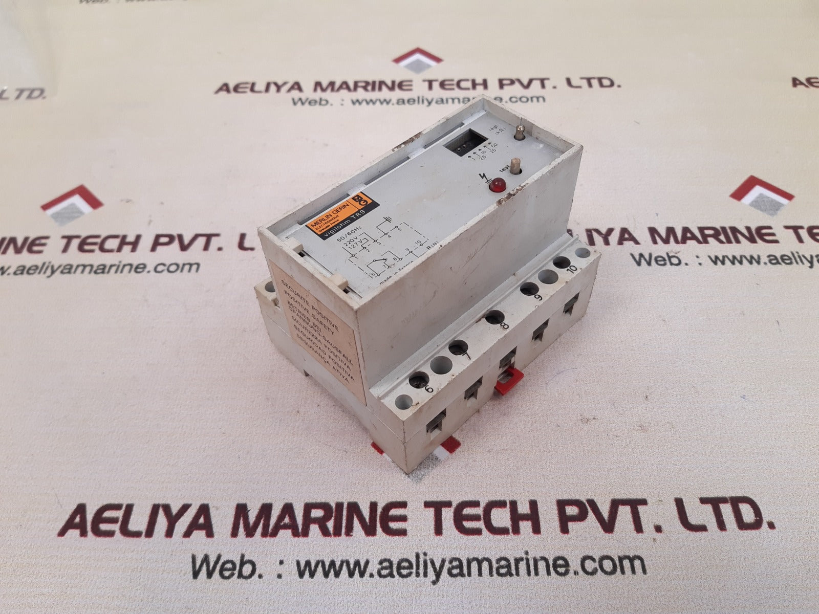 Merlin gerin vigilohm tr9 insulation controller Used