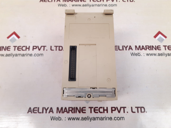 Omron sysmac c200hx-cpu64cpu unit with c200hw-com02-v1 plc module