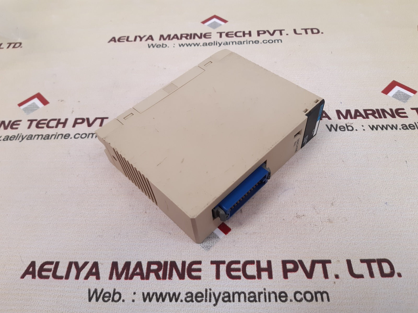 Omron c200h-ad002 a/d unit Used