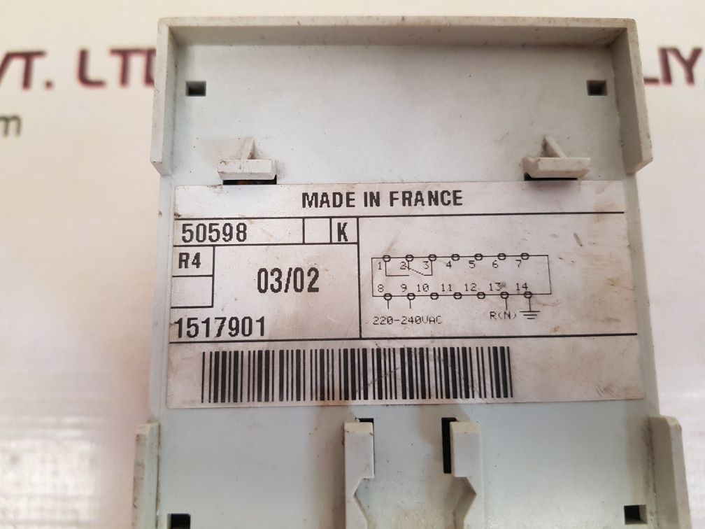 Merlin gerin vigilohm em9 isolated control relay 50598