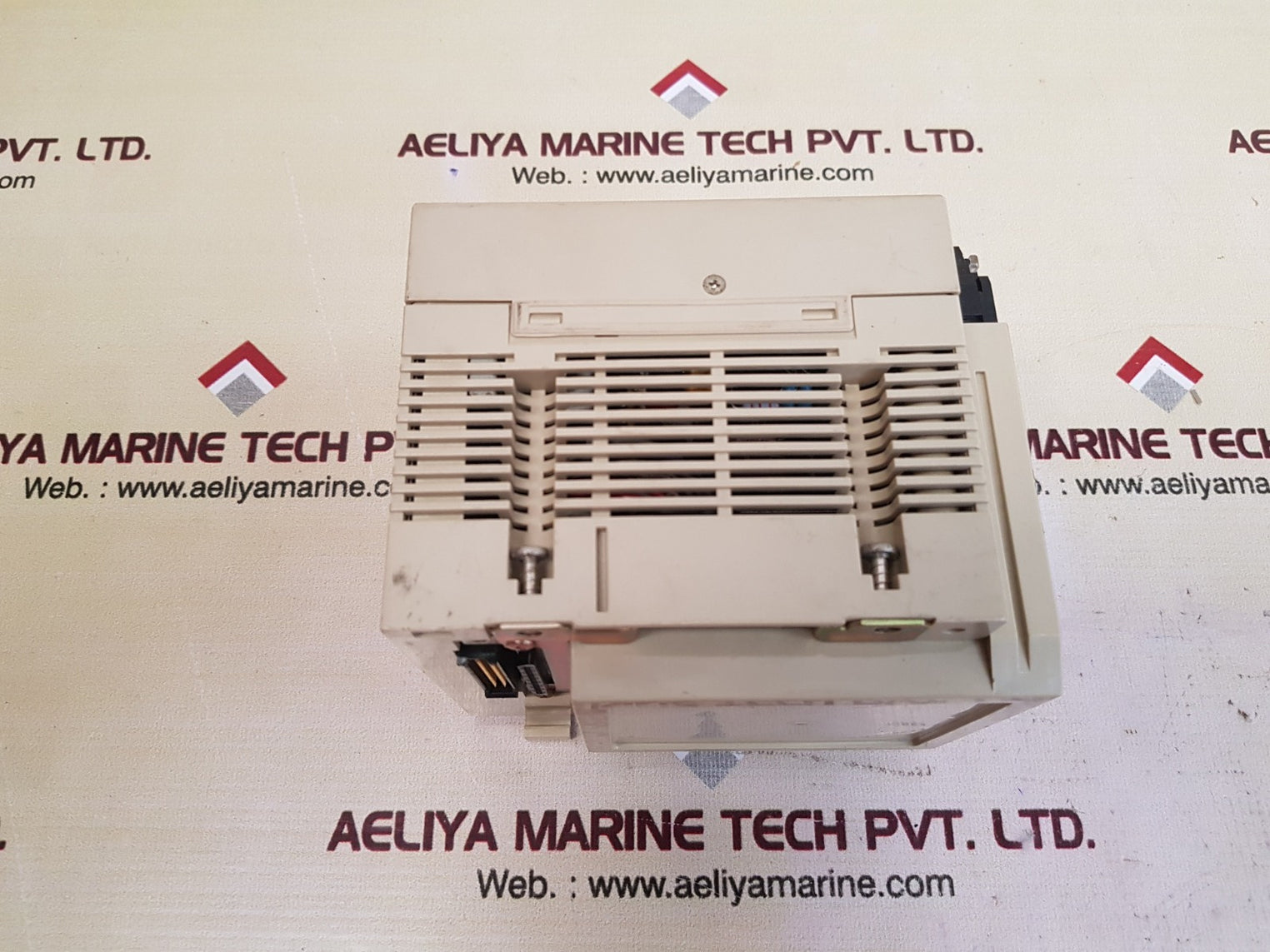 Omron c200h- ps221 power supply unit 100-120/200-240vac 50/60hz 100va 