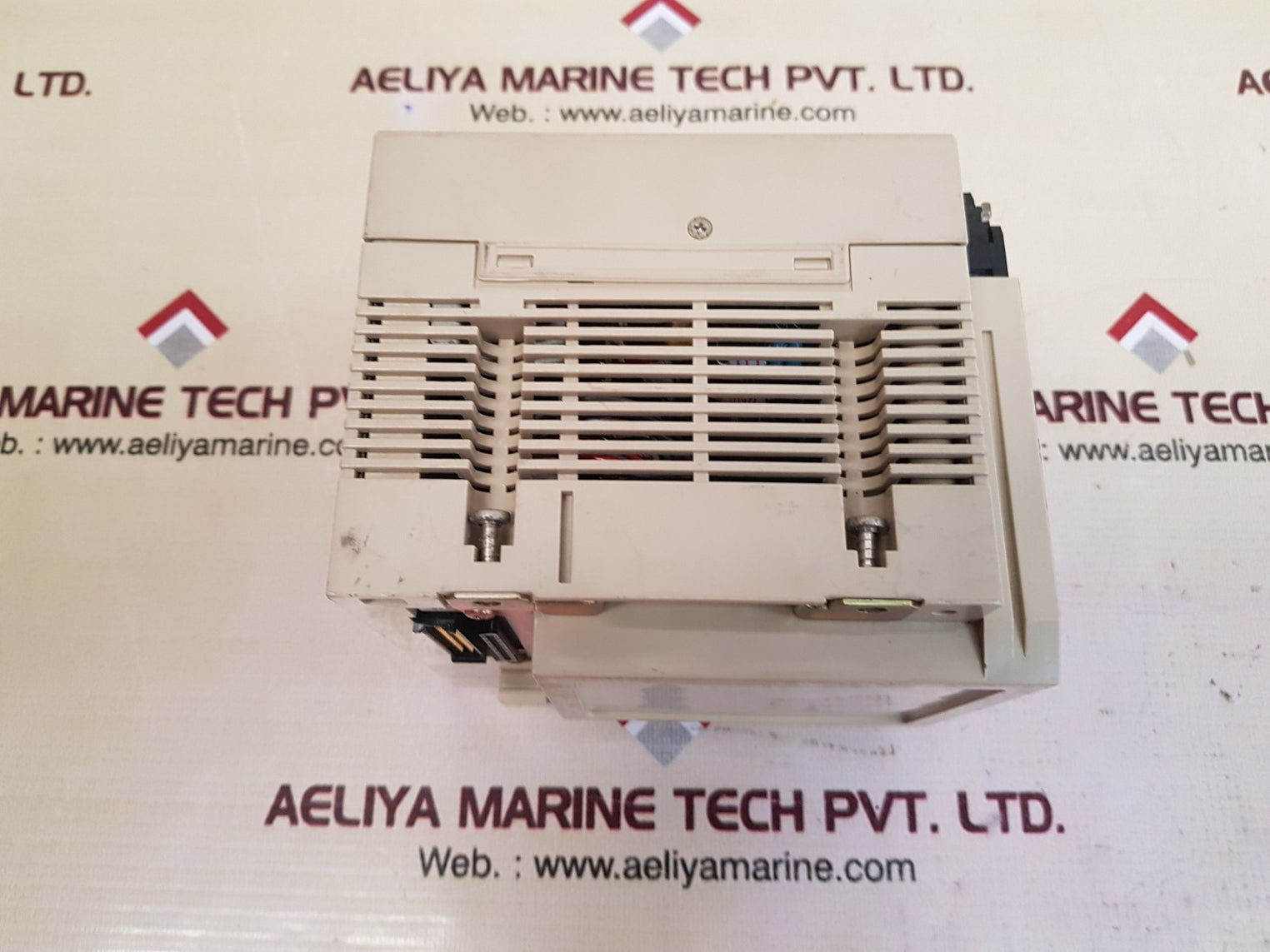 Omron c200h- ps221 power supply unit 100-120/200-240vac 50/60hz 100va 