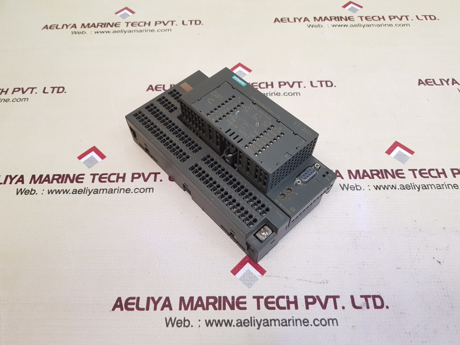 Siemens et 200l di16/do16xdc24v/0.5a digital output module 