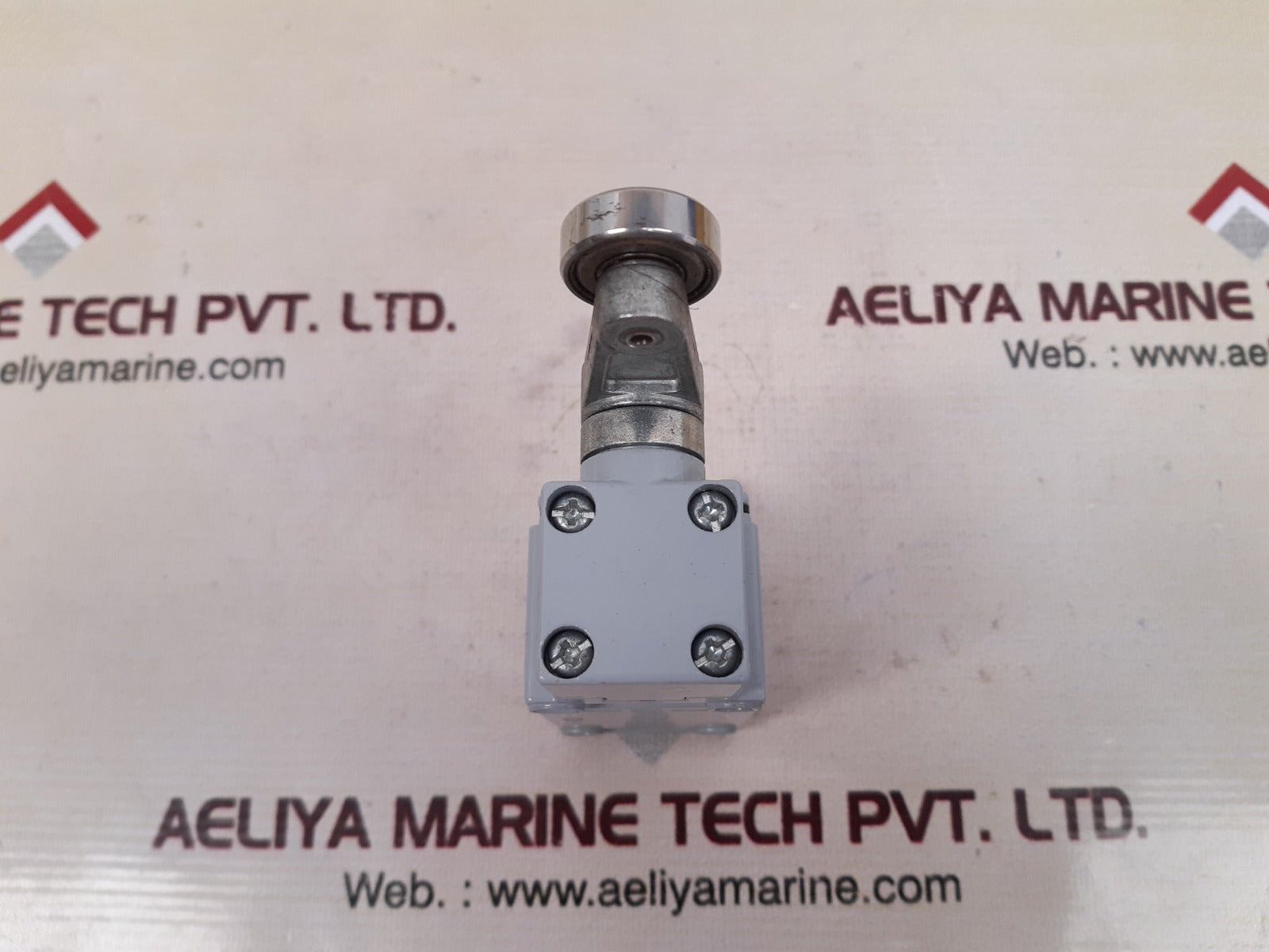 Comepi bm1e43z11 limit switch 