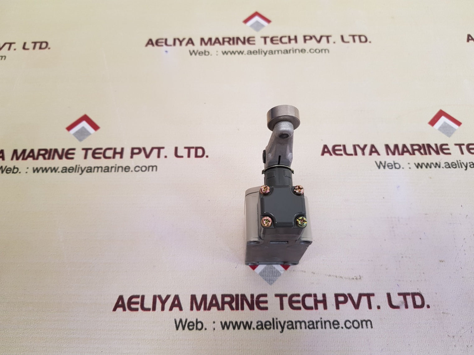 Omron wlca2-2 limit switch