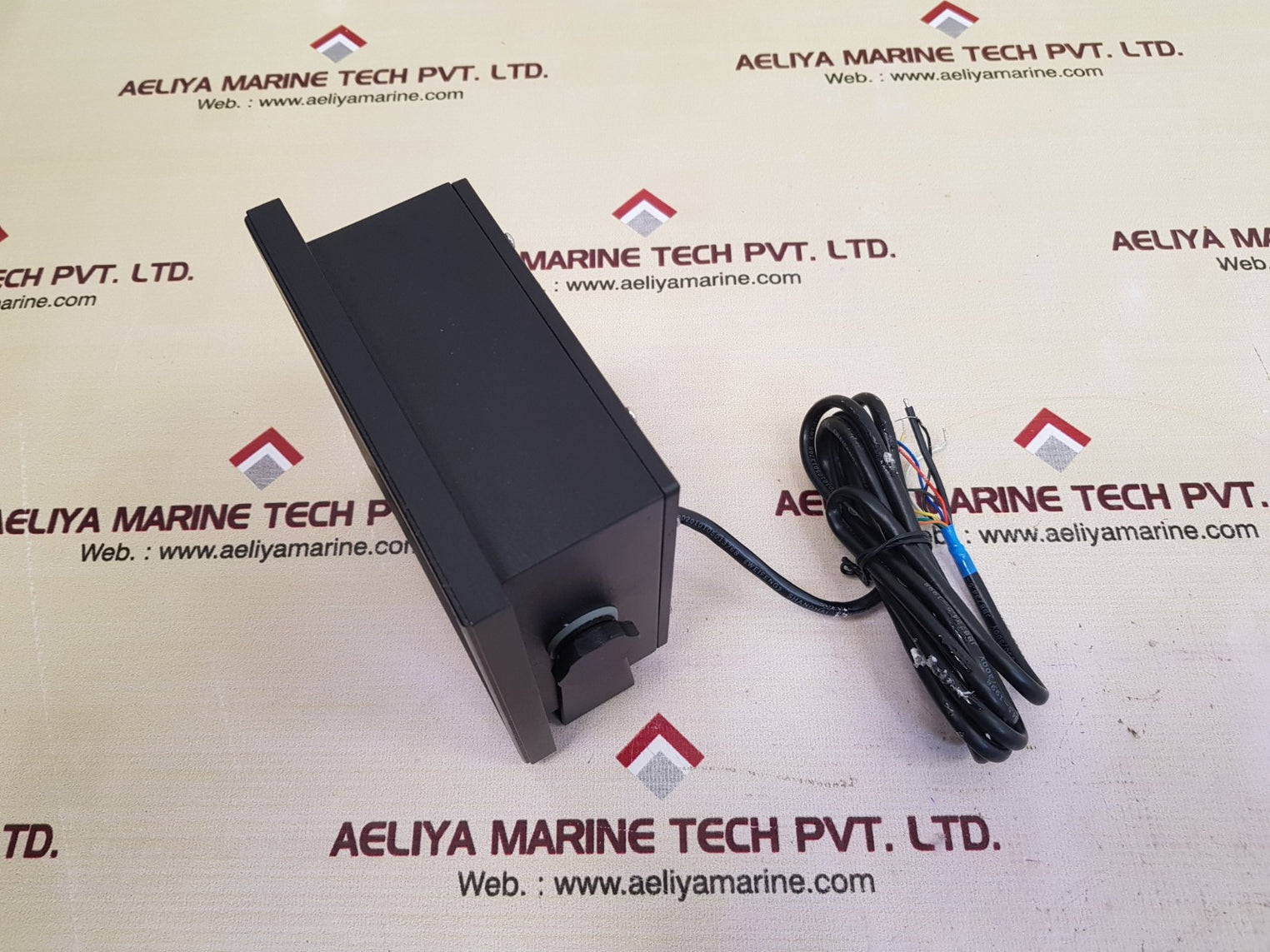 Skipper ir301 digital depth repeater  