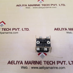 Allen- bradley 800t-xd1 contact block with 800t-a pushbutton 