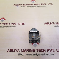 Allen- bradley 800t-xd1 contact block with 800t-a pushbutton 