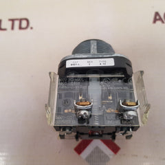 Allen- bradley 800t-xd1 contact block with 800t-a pushbutton 