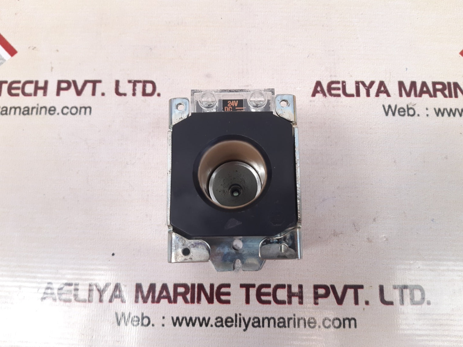 Allen-bradley 700dc-p000z24 ser.e base relay 