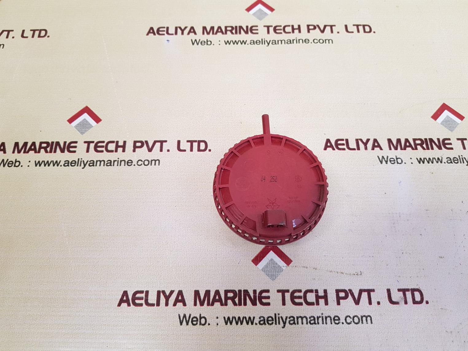 436/10  792038_471885901