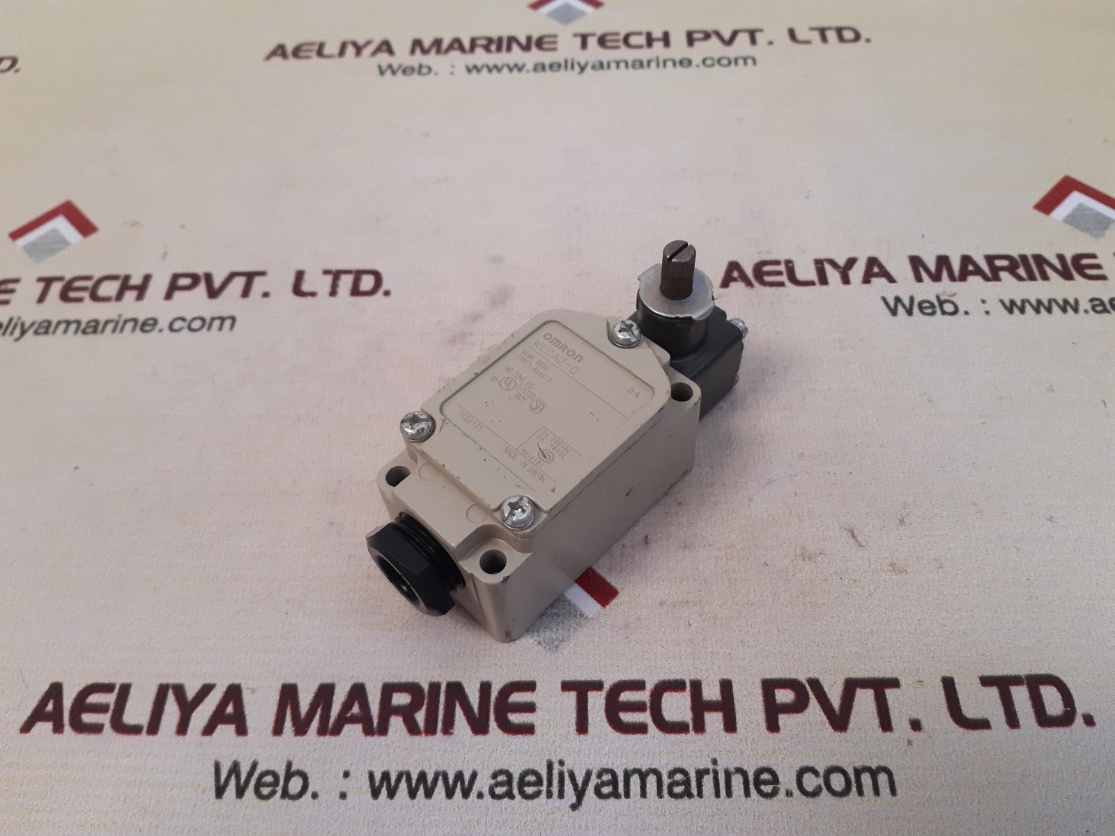 Omron wlca2-q limit switch