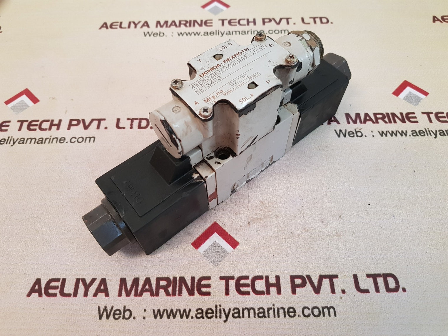 Uchida-rexroth 4weh22hd70/0f6aw110-00 directional control valve