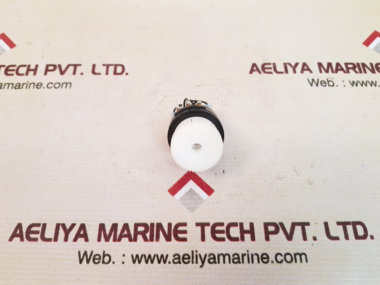 Novotechnik p-4519-s0060 rotary sensor potentiometer