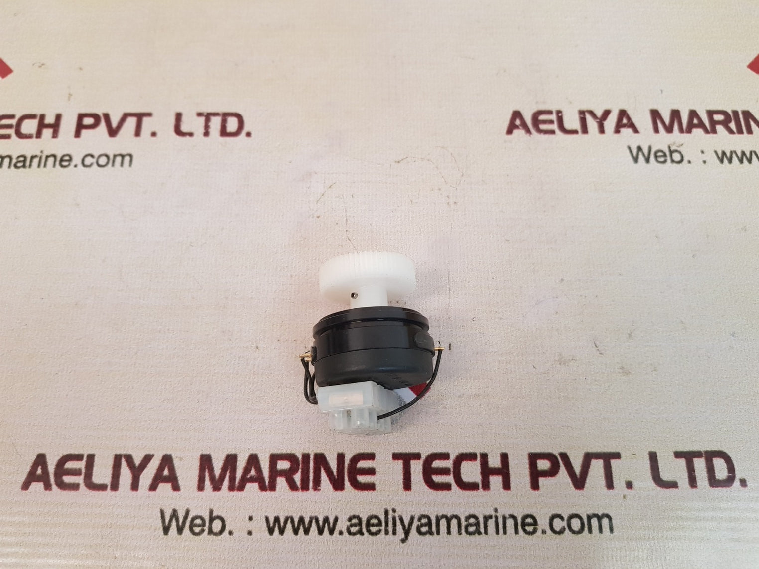 Novotechnik p-4519-s0060 rotary sensor potentiometer