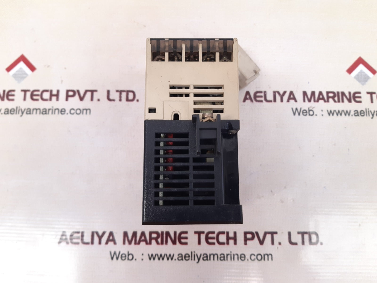 Schneider tsxaeg4111 analog input module