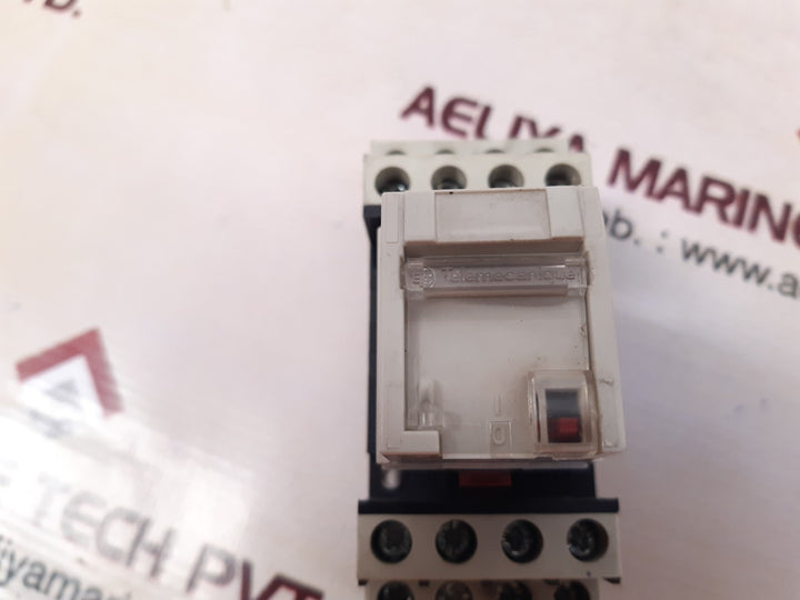 Telemecanique rhn 412b switching relay with base 
