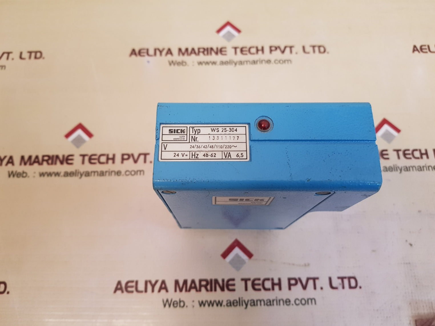 Sick ws 25-304 photoelectric sensor 13311177