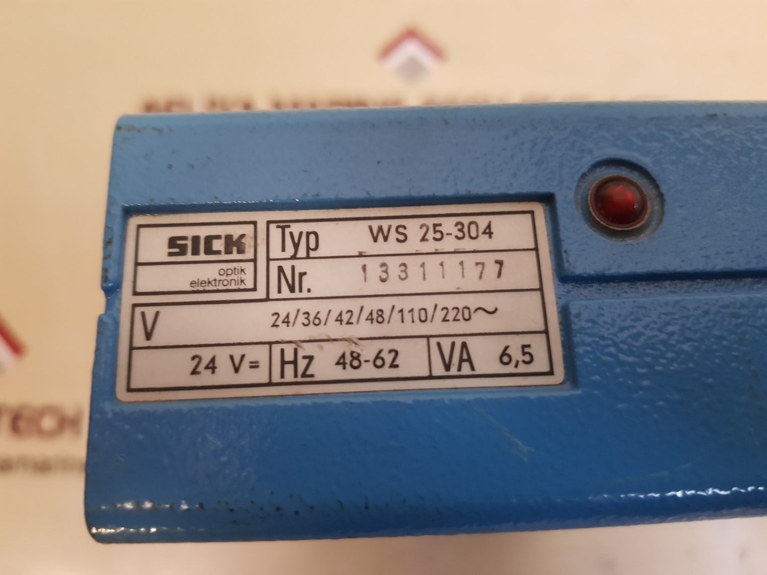 Sick ws 25-304 photoelectric sensor 13311177