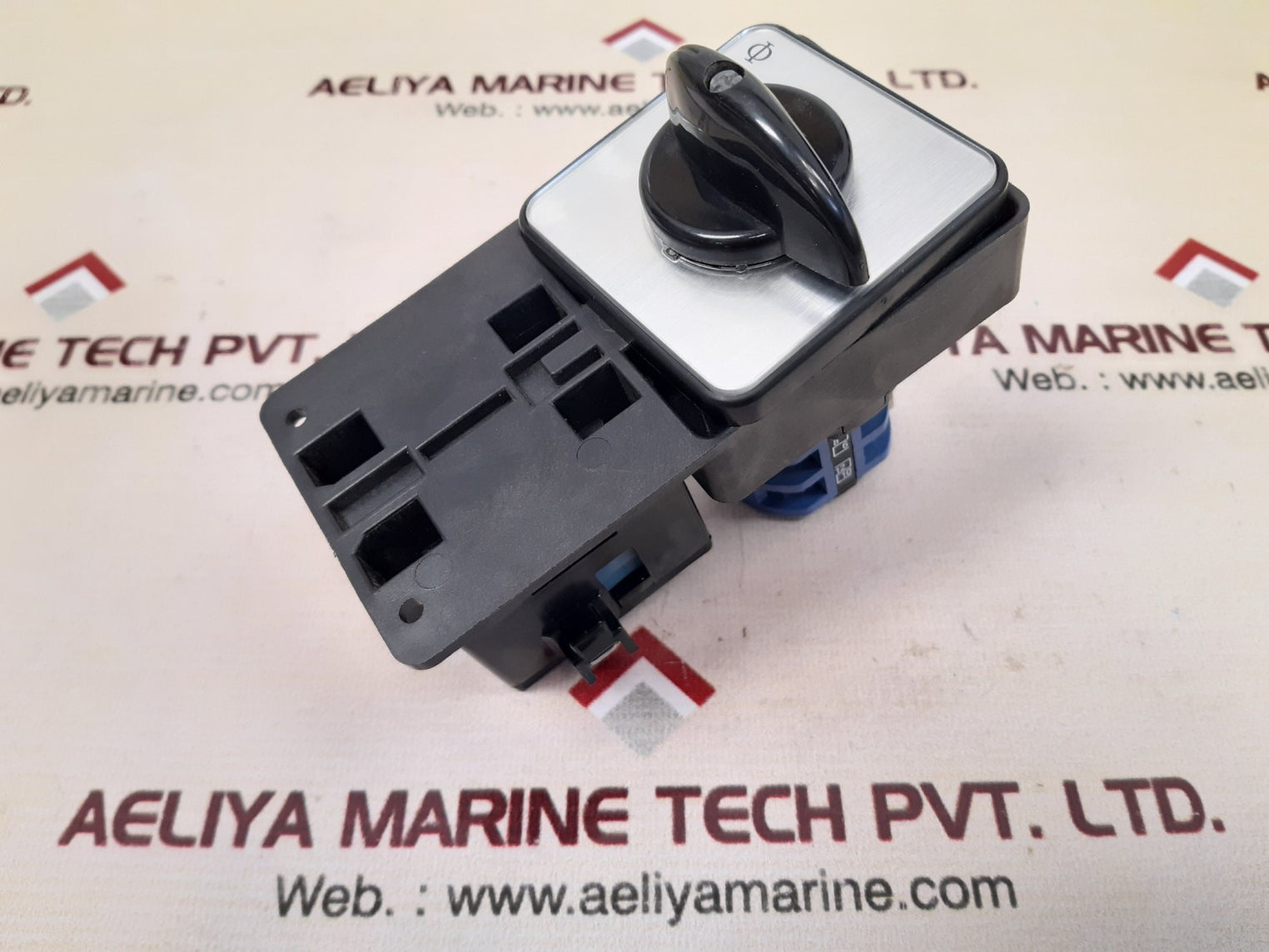 Kraus & naimer c18 a250 rotary cam switch