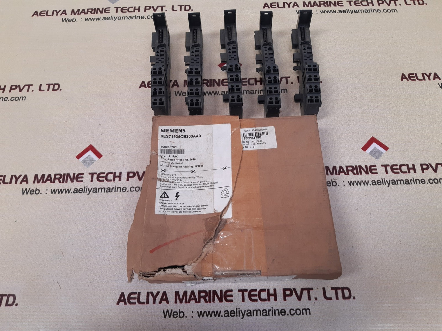 Siemens 6es7 193-4cb20-0aa0 terminal module 